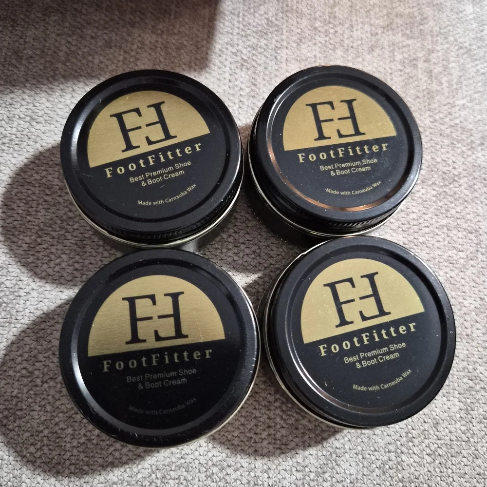 Grand Cedar Shoe Vallet - Picture 7 of 9